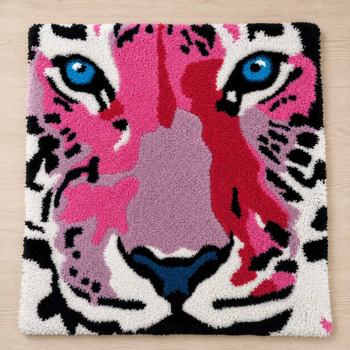 Le Tigre – Handmade Tufted Rug